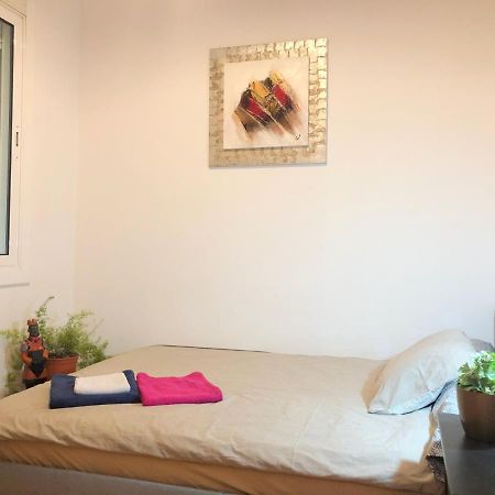 Eixample Apartments - Pova บาร์เซโลนา ภายนอก รูปภาพ