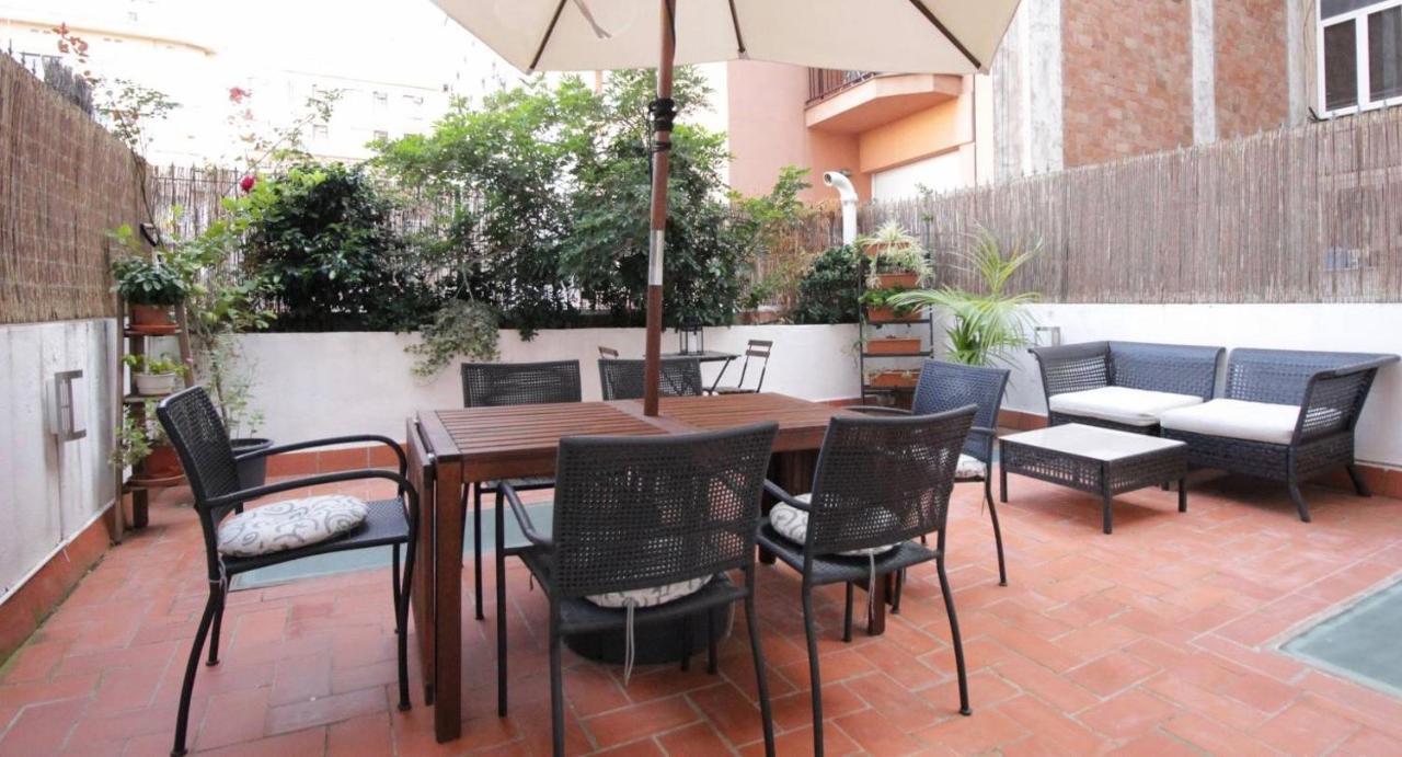 Eixample Apartments - Pova บาร์เซโลนา ภายนอก รูปภาพ