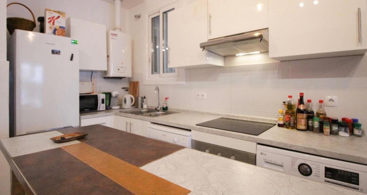 Eixample Apartments - Pova บาร์เซโลนา ภายนอก รูปภาพ